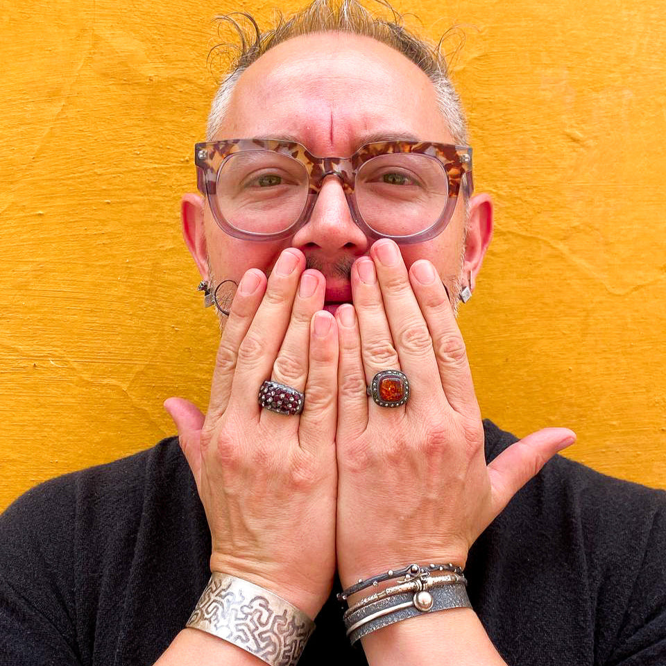 Mirrors of the Soul Ring III – Amber