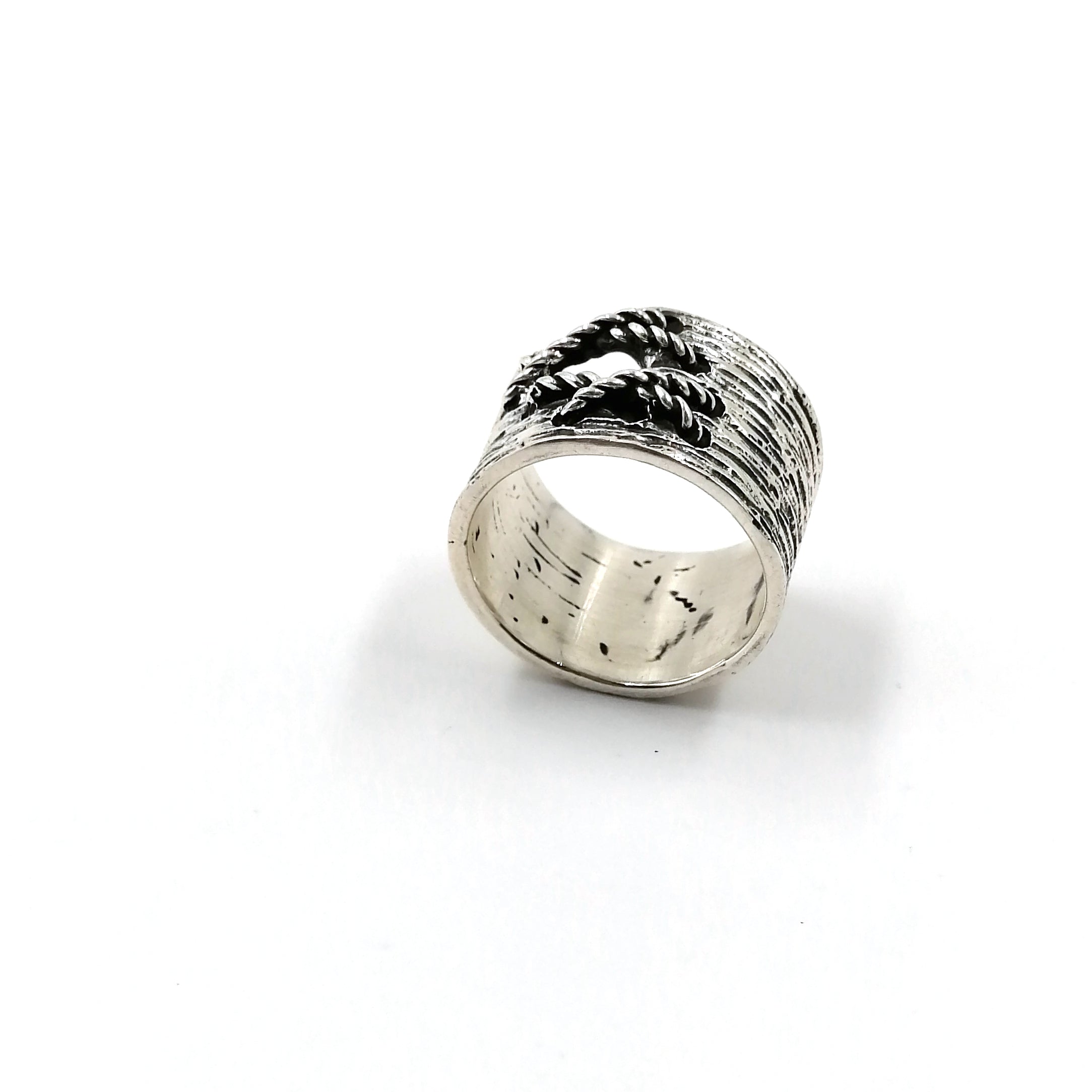 Instinct Ring