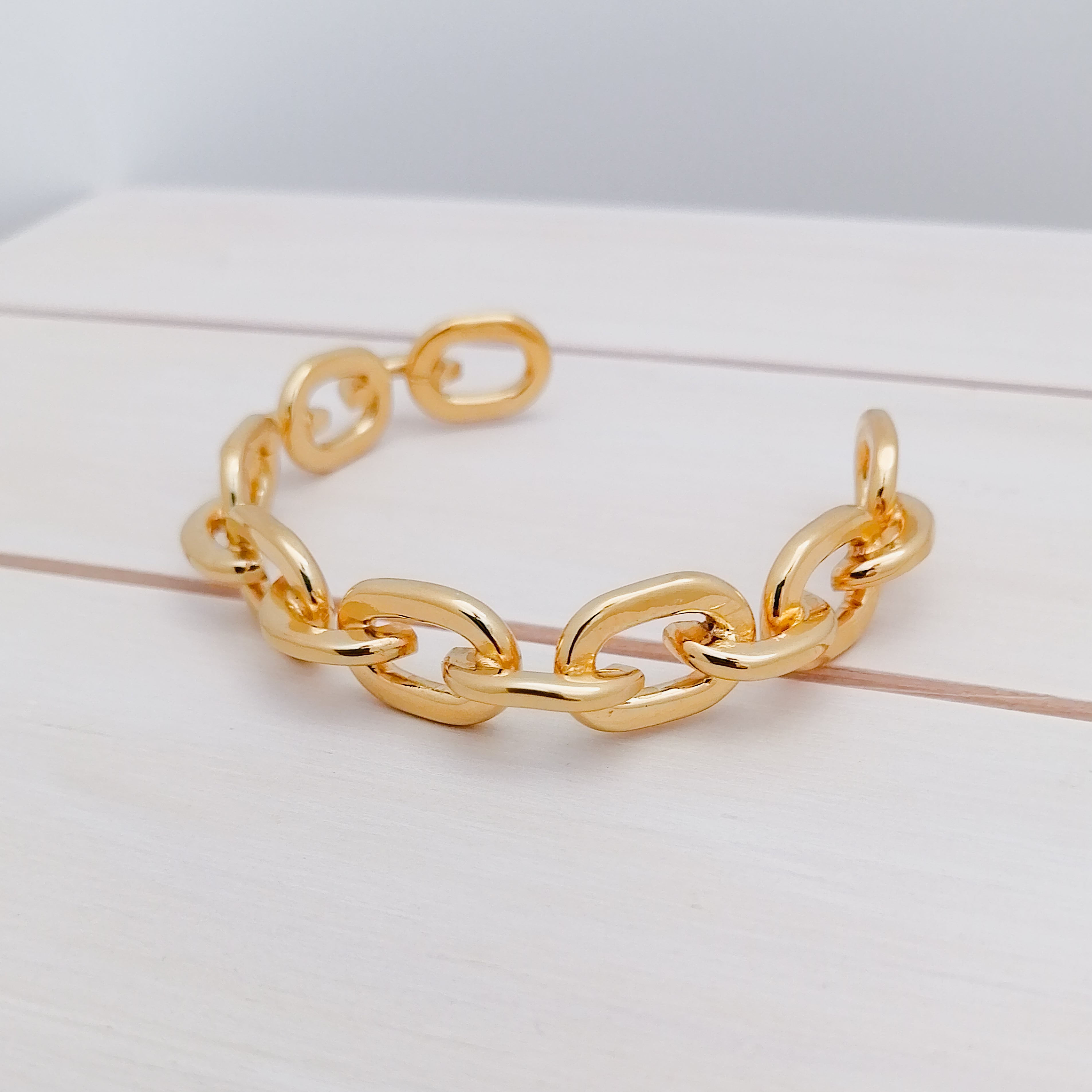 Golden Link Bracelet
